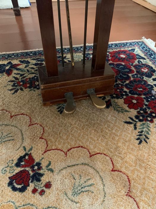 Pian coada scurta Blüthner