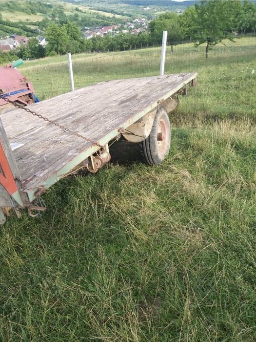 Vand remorca tip platforma