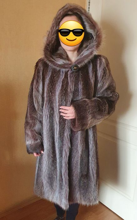 Шуба натуральный мех 52 размер