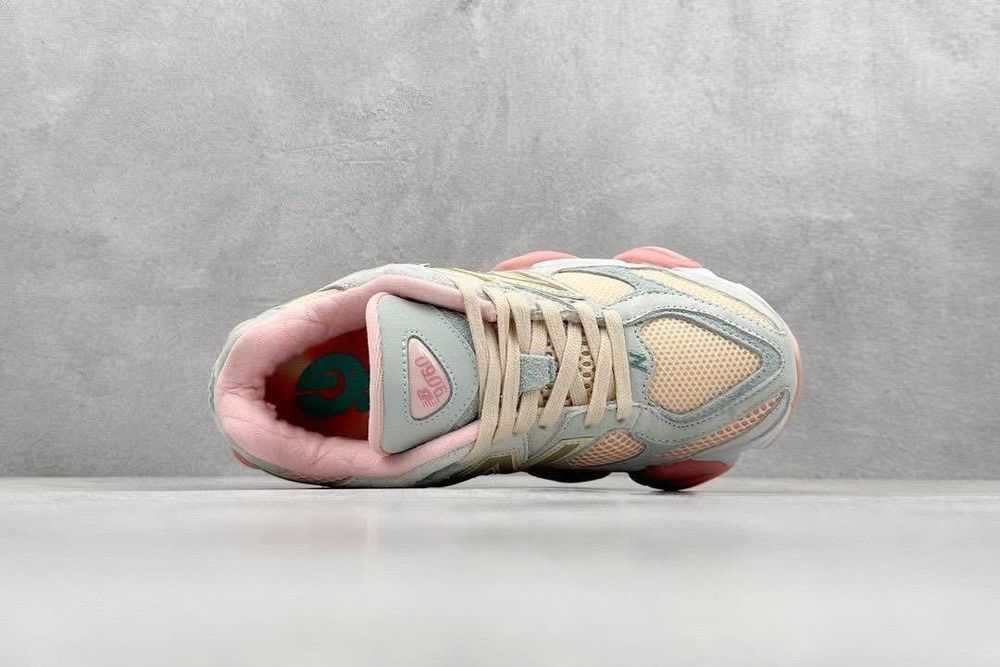 New Balance 9060 - Baby Shower Blue