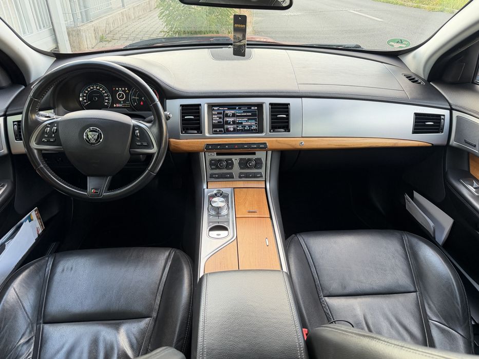 Jaguar XF S. 2015/10 Editie Limitata 275CP•8Viteze•Meridian•Variante