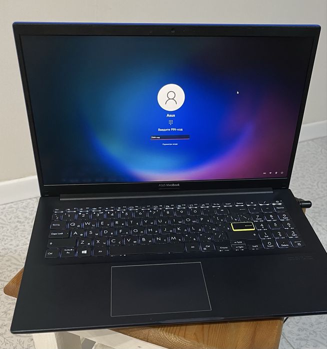 ASUS VivoBook A513EA