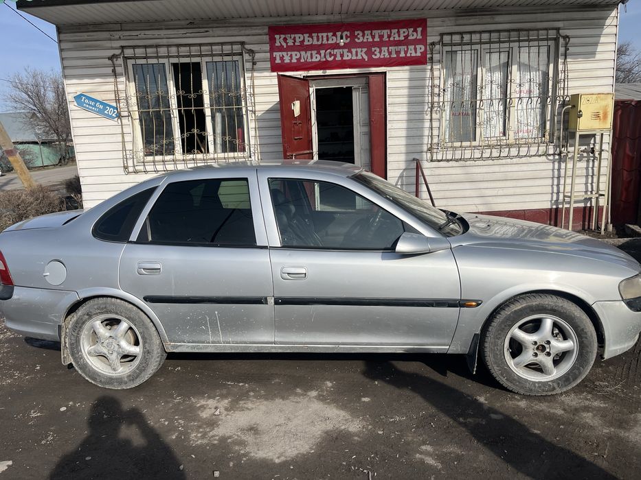 Опел вектоа сатылады