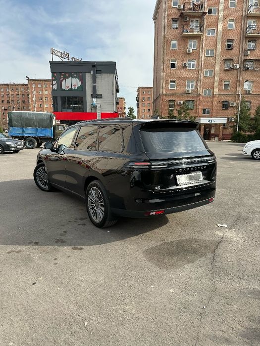 Leapmotor c16 Qoraga Qora