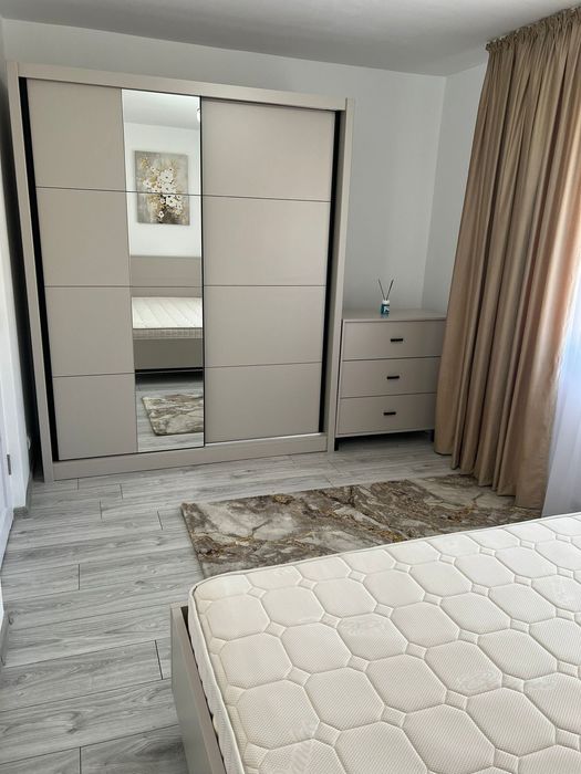 Închiriez apartament 2 camere