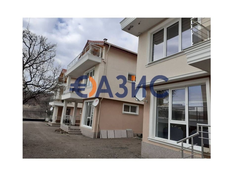 Продава се Къща в Свети Влас - 204 кв.м за 650 €/кв.м - Снимка #5