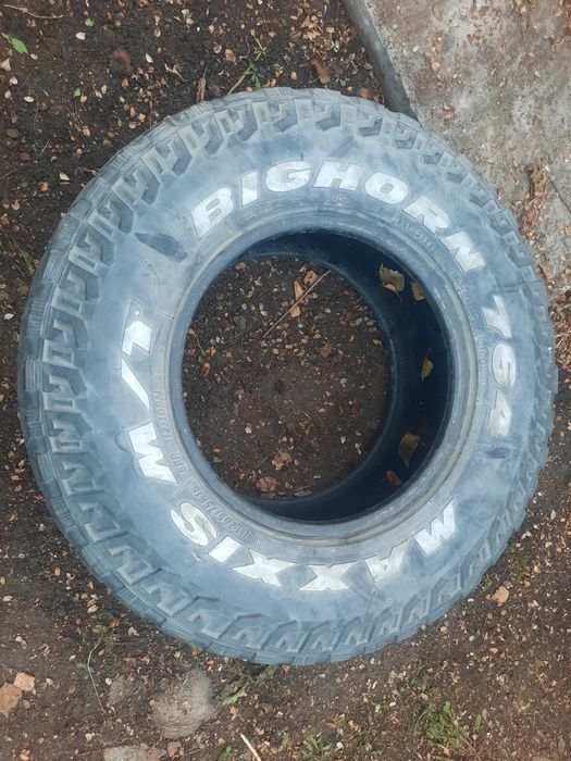 Резина R16 грязевая 265/75/16