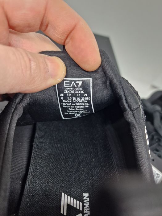 Sneakers EMPORIO Armani nr. 38.5