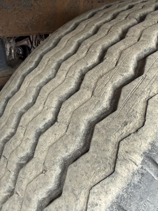 Продается сцепка тягач MERCEDES BENZ 440, полуприцеп LAMBERET SL 200e