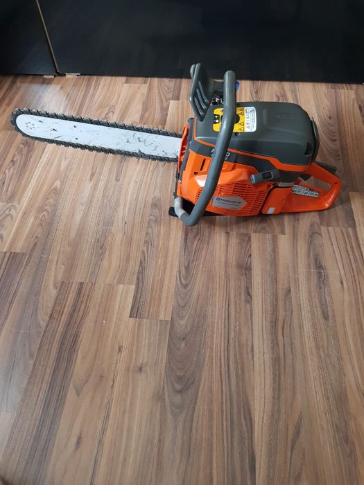 Hunedoara K 970 Chain,drujbă de tăiat beton,pe lanț,ca Nouă.
