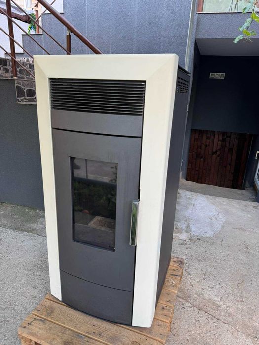 Пелетна камина AlfaPlam Como 21 kW – Отлично състояние, сервизирана, готова за сезона