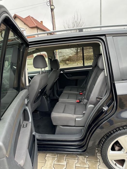 Vw touran 2009 2.0 diesel