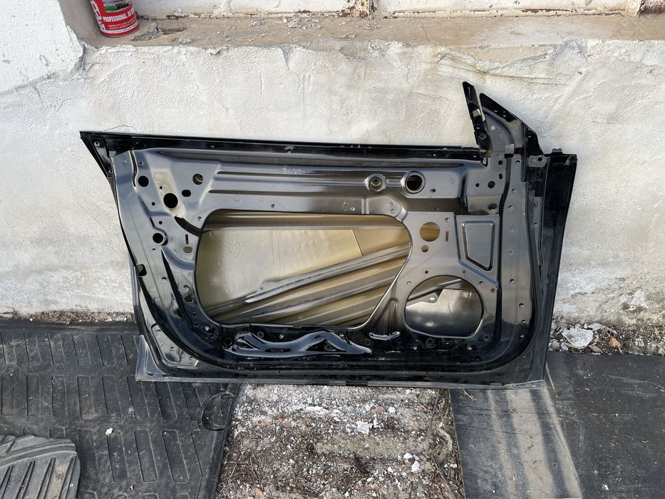 Предна лява врата за Tesla 3 Тесла 3  2017-2023г