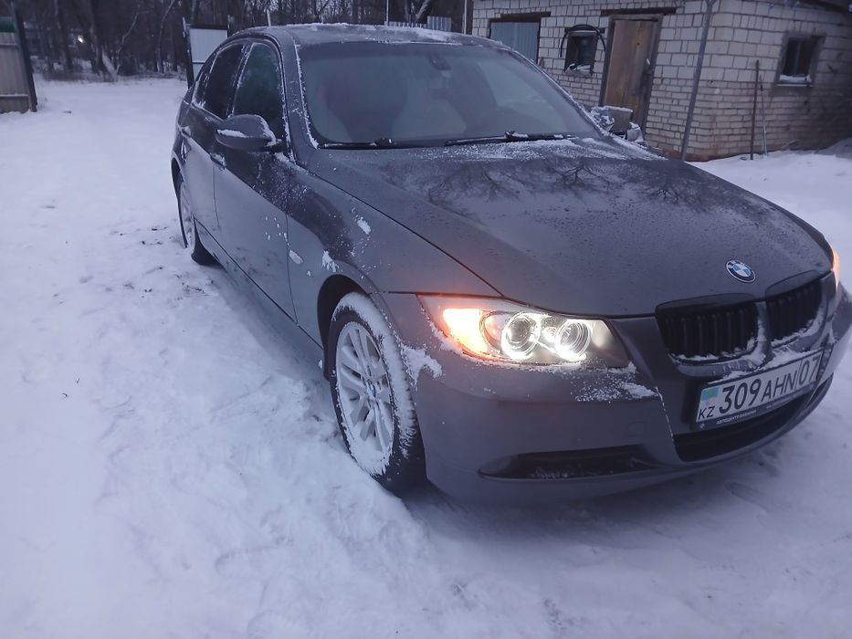 Продам бмв е 90.