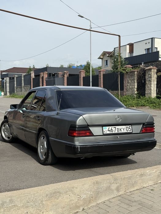 Mercedes benz 124 . Мерс 124