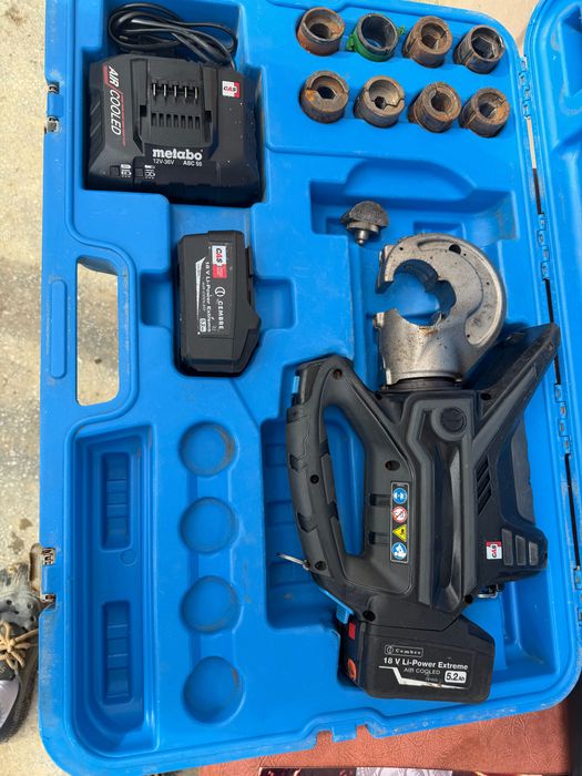 Presa Cembre B1300 clește de sertizare hidraulic fără fir