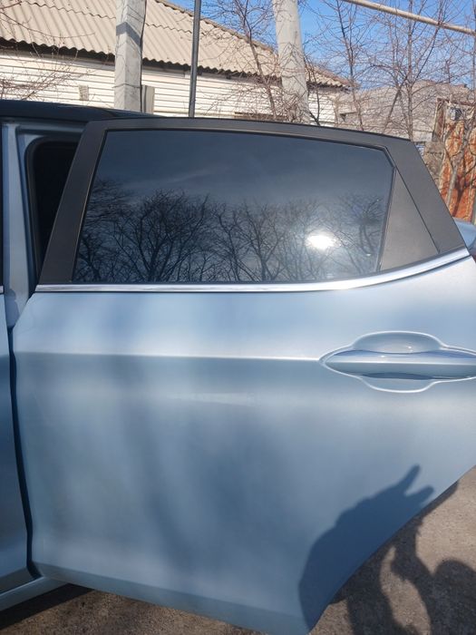 Дверь правая передняя на JAC  j7 plus