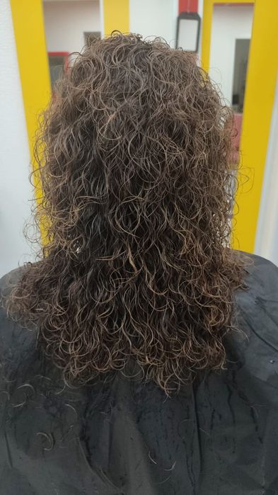 Услуги парикмахера универсала