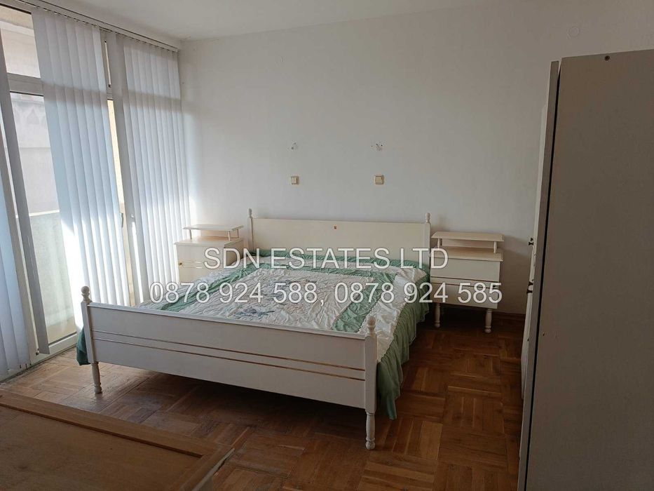 Предлага за продажба къща в идеалния център на гр. Казанлък