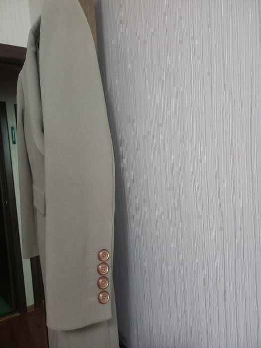 Пальто осенние приталенное