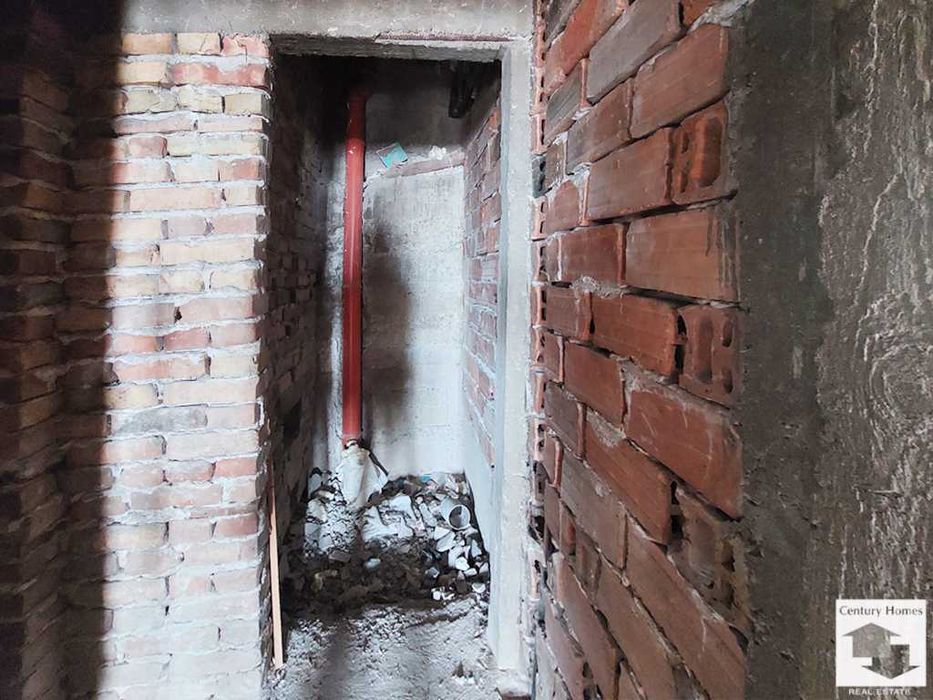 105597 Първи етаж от двуфамилна къща  в кв. Акация, гр. В. Търново