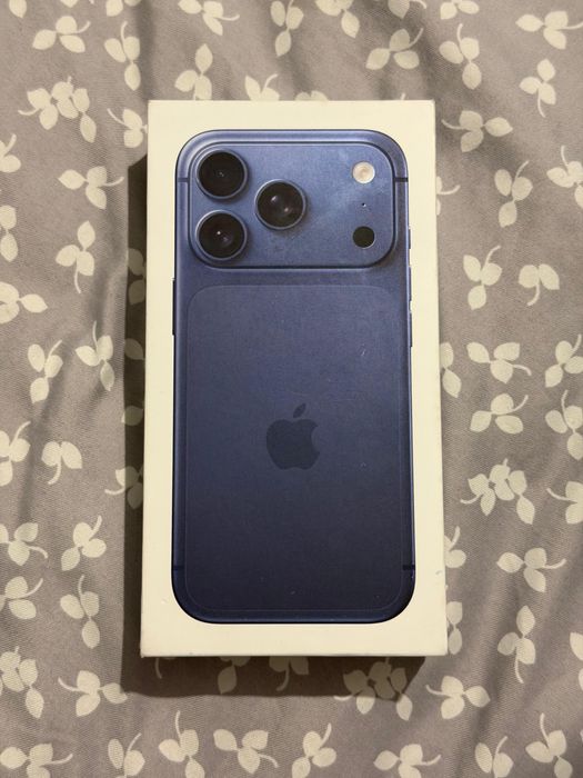 Продам Iphone 17 pro