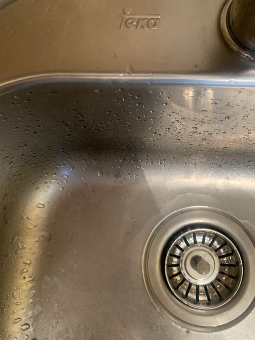 Продавам мивка ТЕКА и смесител ВИДИМА /кухня