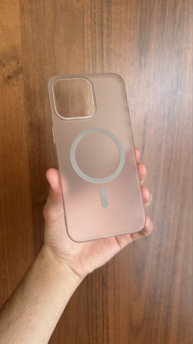 Iphone 15pro max chexol ishlatilingan