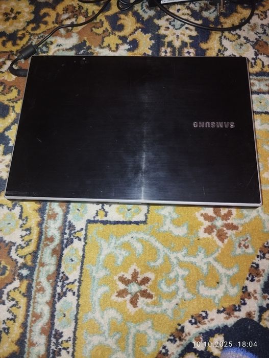 Продам ноутбук в рабочем состоянии