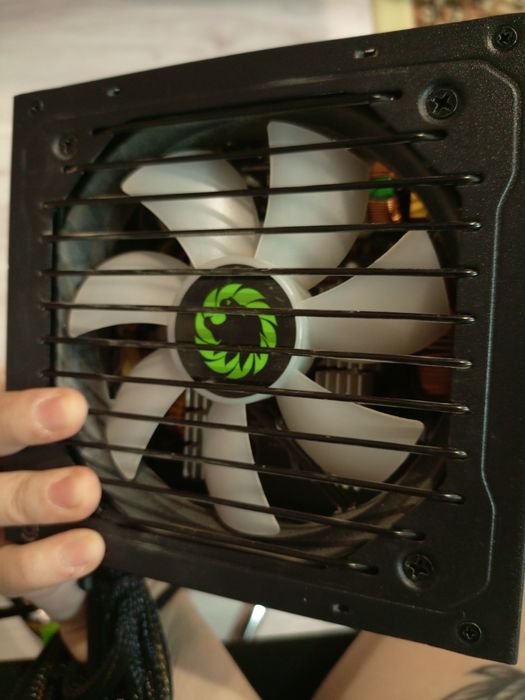 Блок питания Game Max VP 600