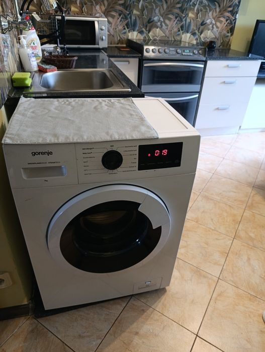 Дава се под наем Тристаен апартамент в Габрово, Център - 62 кв.м за 248.88 € - Снимка #4
