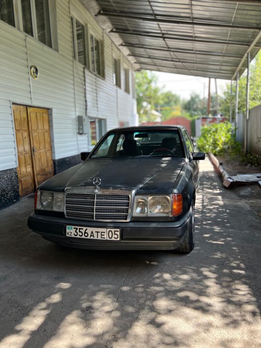 Продам Mersedes 124