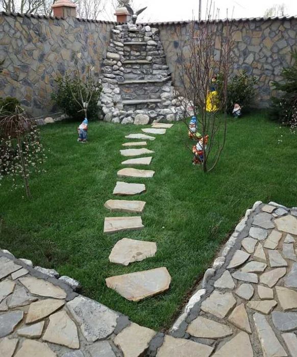 Amenajare Rapidă cu Gazon Natural și Sisteme Moderne