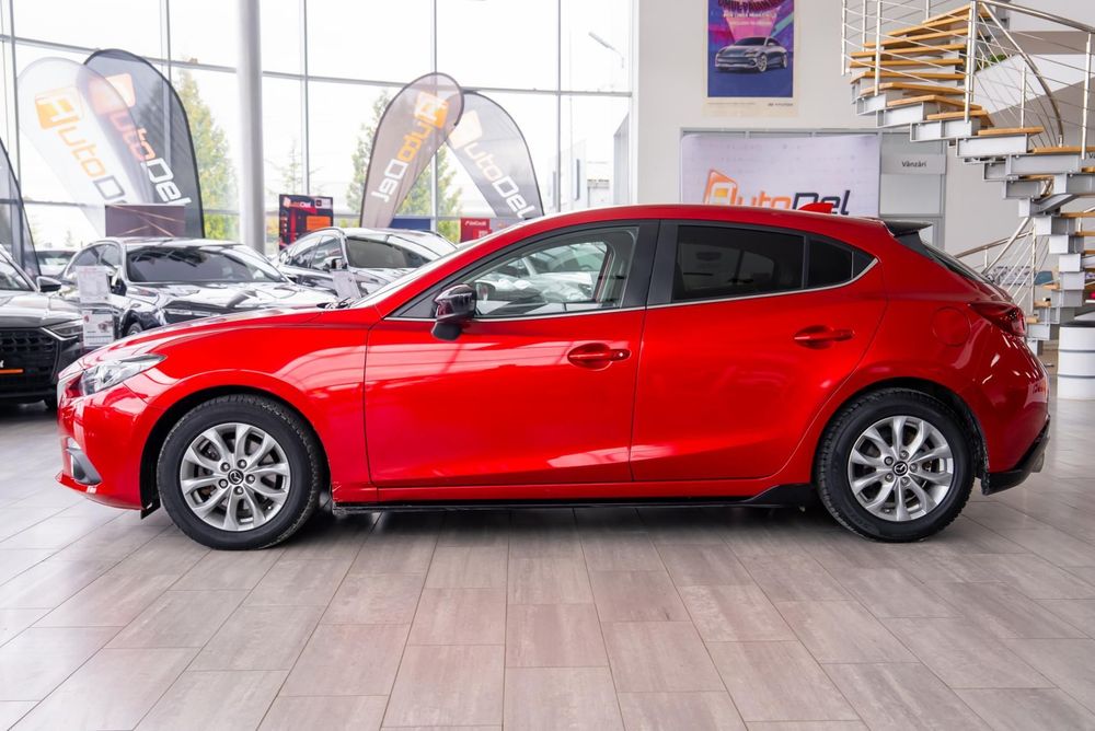 Mazda 3 Mazda 3 / Încălzire scaune față / Climatronic / ACC / Auto-Stop
