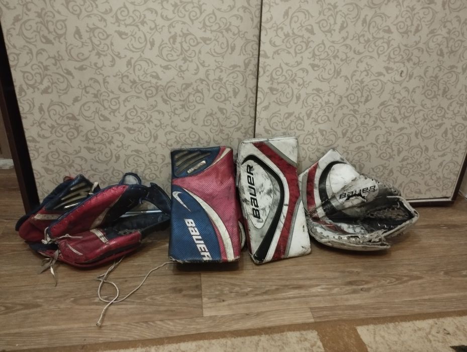 Продам вратарскую хоккейную форму