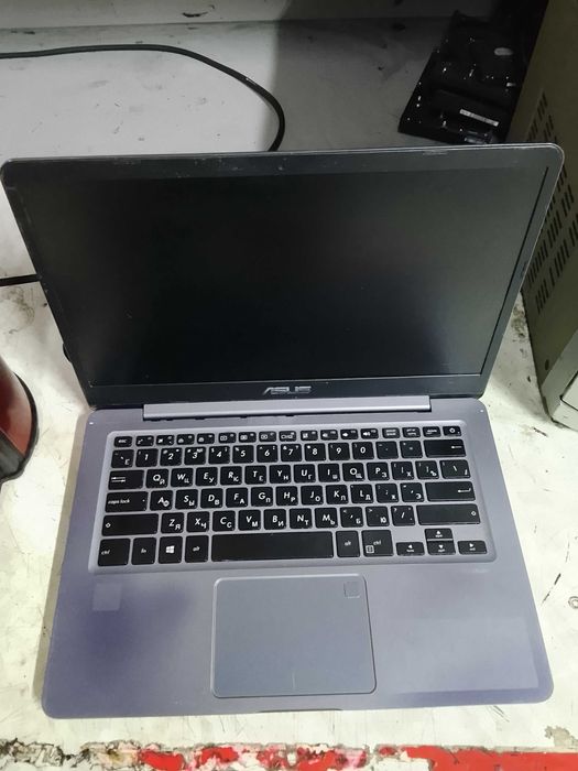 Ноутбук Асус sonik master