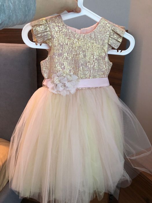 Платье для девочки 3-4 года