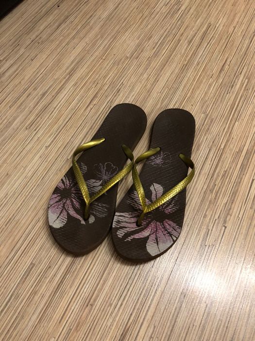 Продам классные сланцы