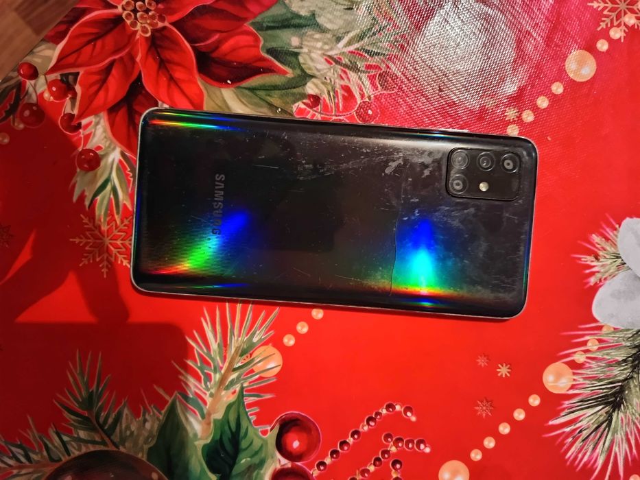 Обменяю ноутбук + самсунг А51