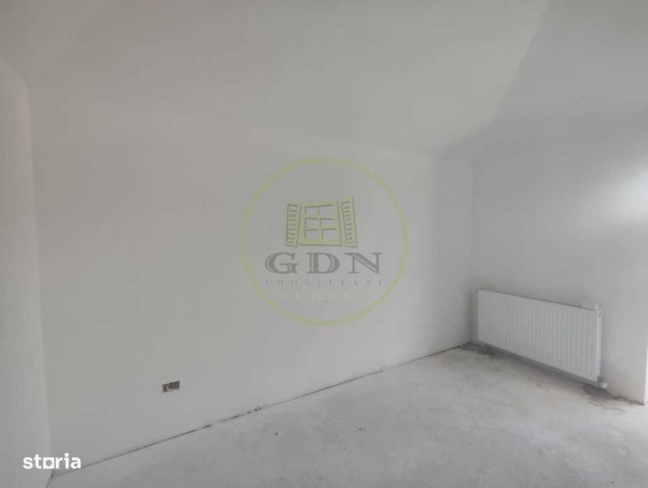 Casa 4 camere, teren 350 mp, localitatea Podari, zona Profi Loco