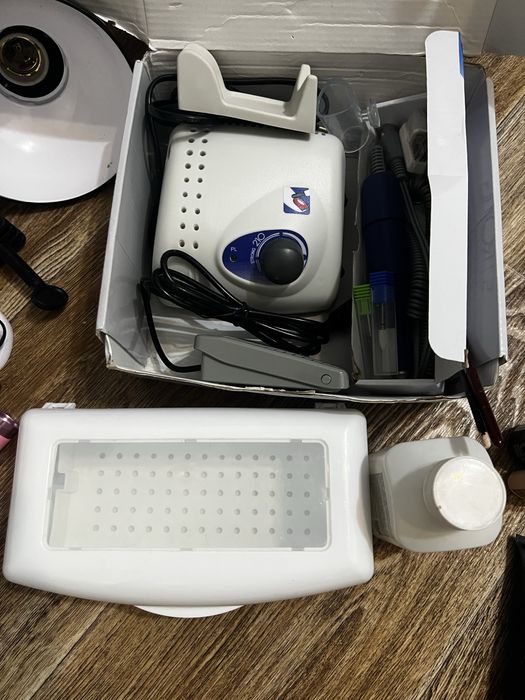 Маникюрный аппарат, набор