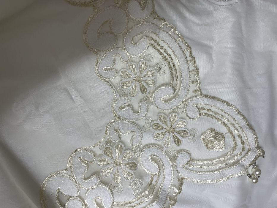 Скатерть 360*180см, новая