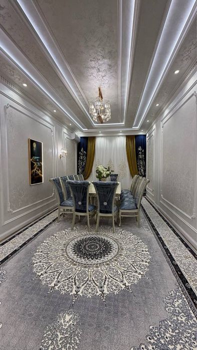 Продается 2 этажный дом с 6 комнатами площадью 2,7 соток