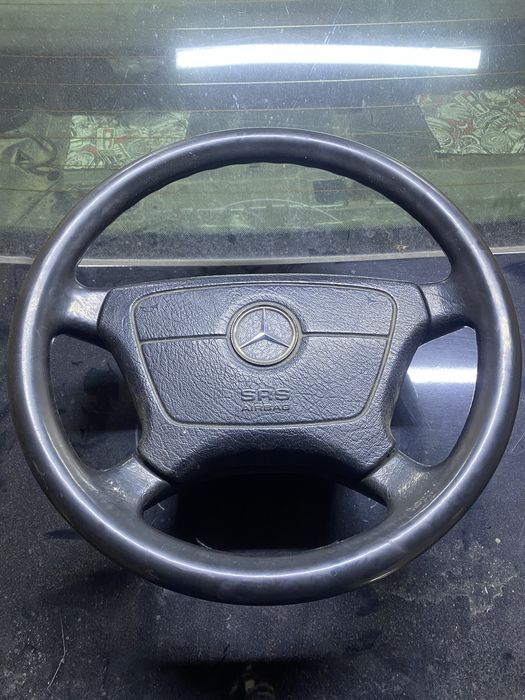 Запчасти на мерседес