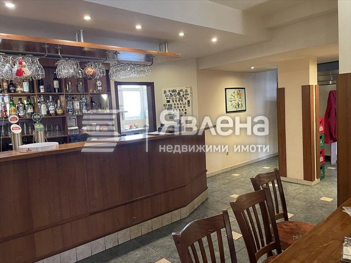 Продава се Заведение в София, Слатина - 165 кв.м за 1600 €/кв.м - Снимка #4