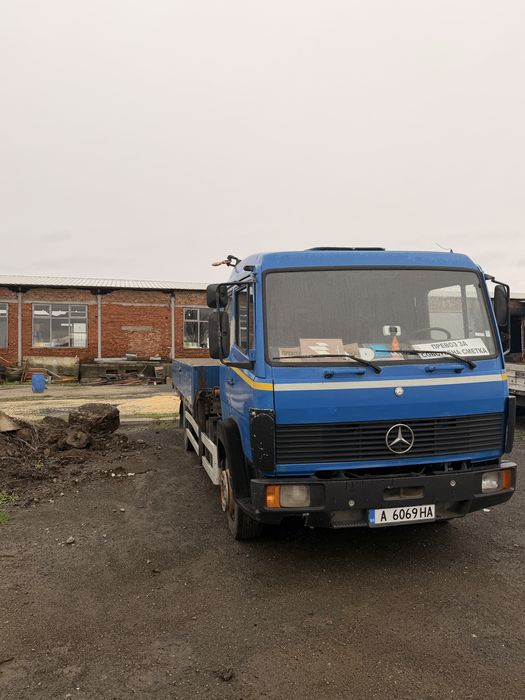 Mercedes-Benz 1114