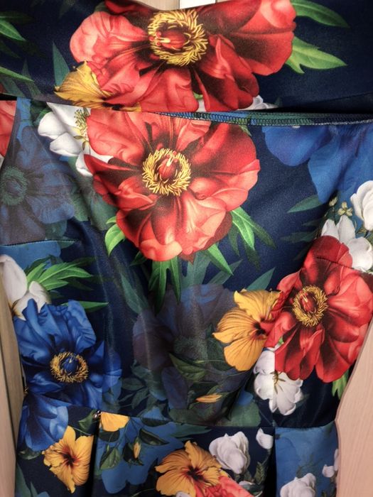 Rochita poema mărime 34