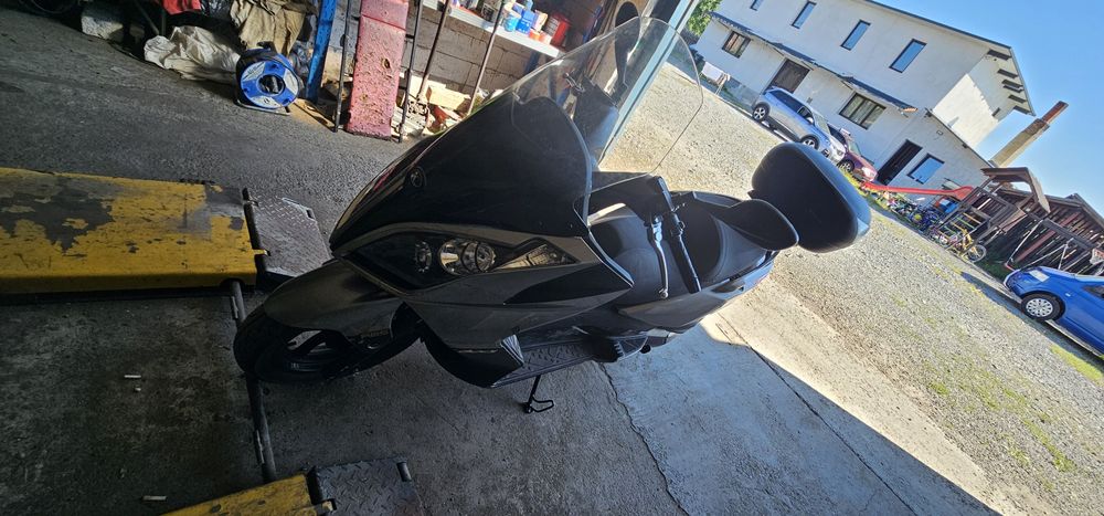 Kymco Downtown 300i ABS An fabricație 2016 Adus recent