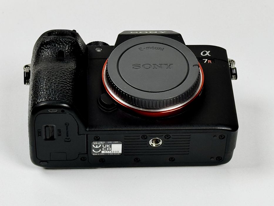 Sony a7R IIIA 42Mpx, impecabil
