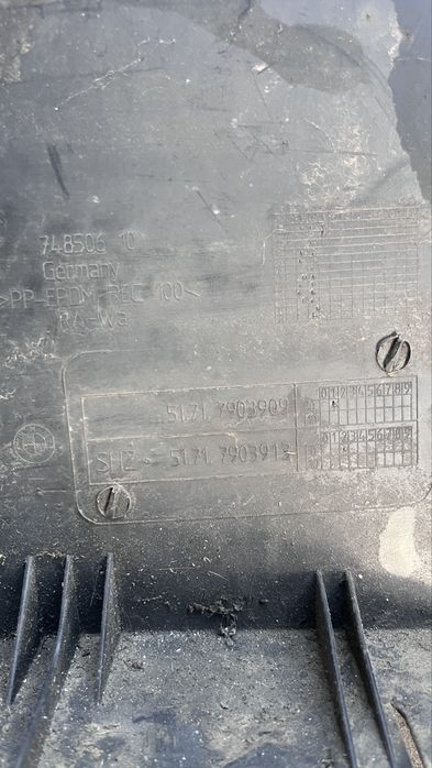 подкалници предна част за Бмв Е90,91 М пакет